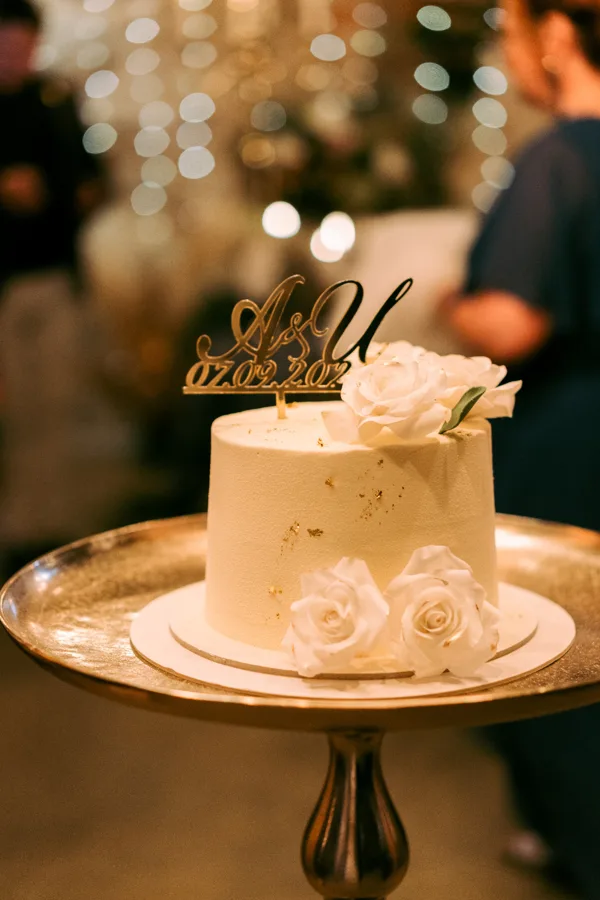 AIRA's CAKES - kāzu kūkas un našķi
